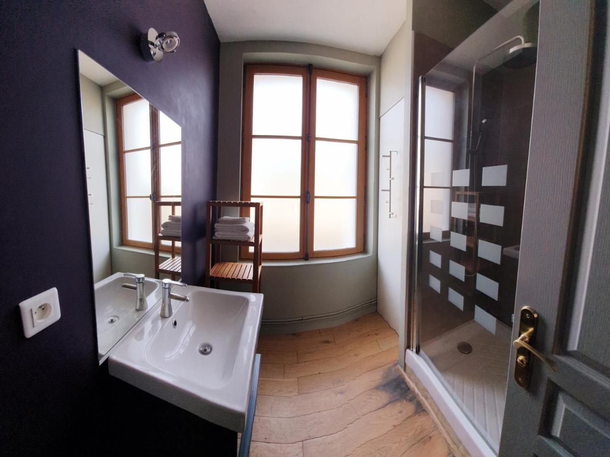 Ferienwohnung Le 2 Pieces Avec Parking Prive Honfleur Exterior foto