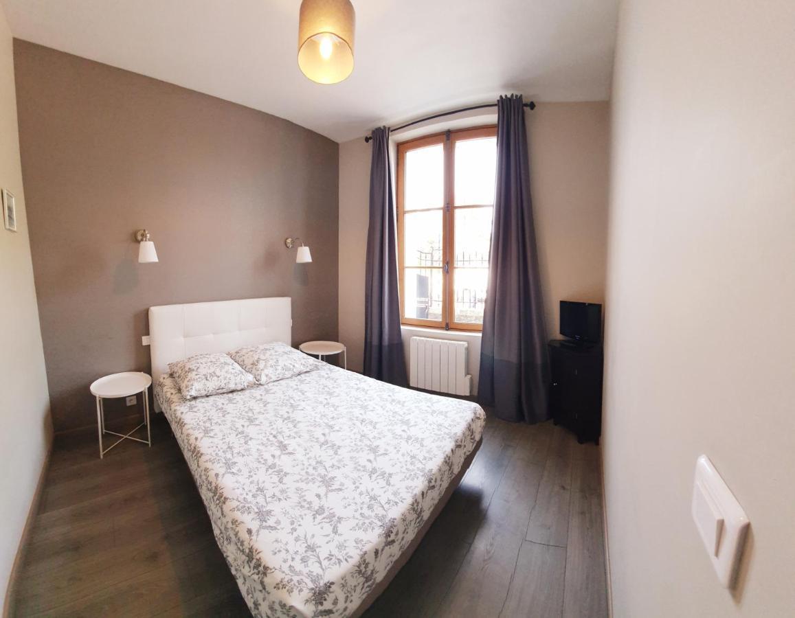 Ferienwohnung Le 2 Pieces Avec Parking Prive Honfleur Exterior foto
